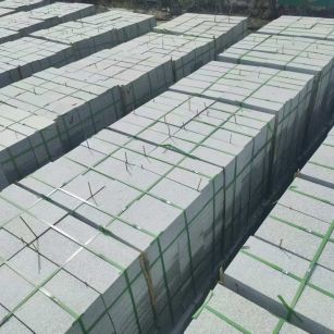 阜阳 芝麻白1.8公分火烧300*600地铺，清仓大甩卖