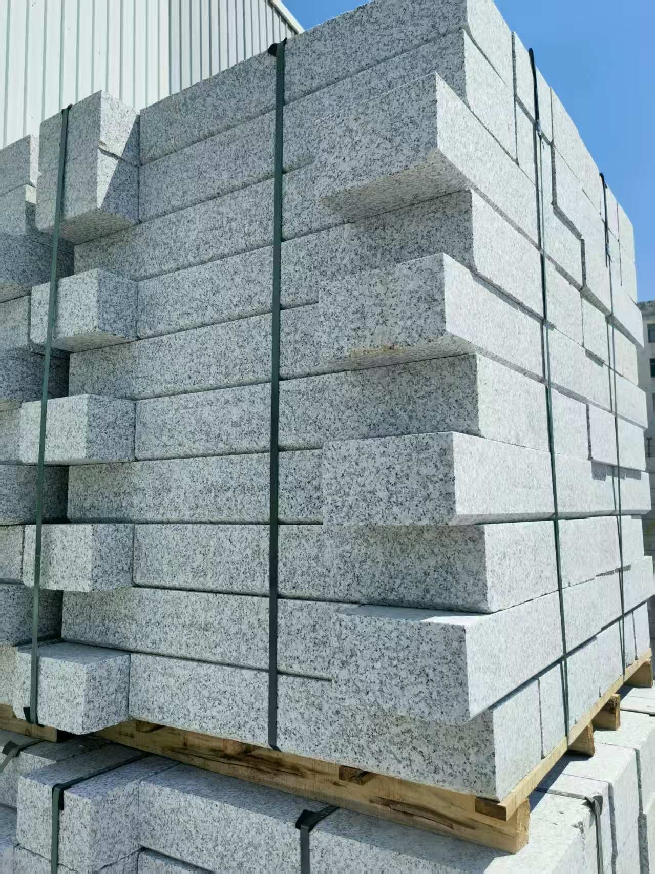 阜阳 路沿石颜色均匀、尺寸标准